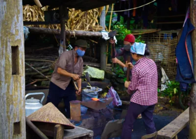 Village des forgerons à Ban Pac Rang