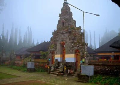 Le Temple d'Ulun Danu à Bali