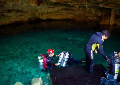 Les cenotes x-batum et dzombakal au Yucatan
