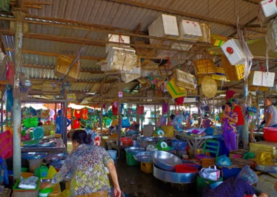 Marché à Cai Be