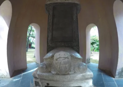 La Pagode de Thien Mu sur la rivière des parfums